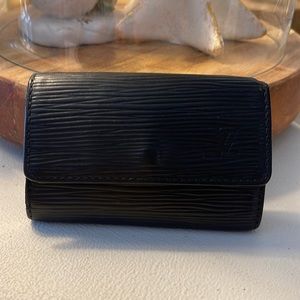Louis Vuitton Epi keyholder